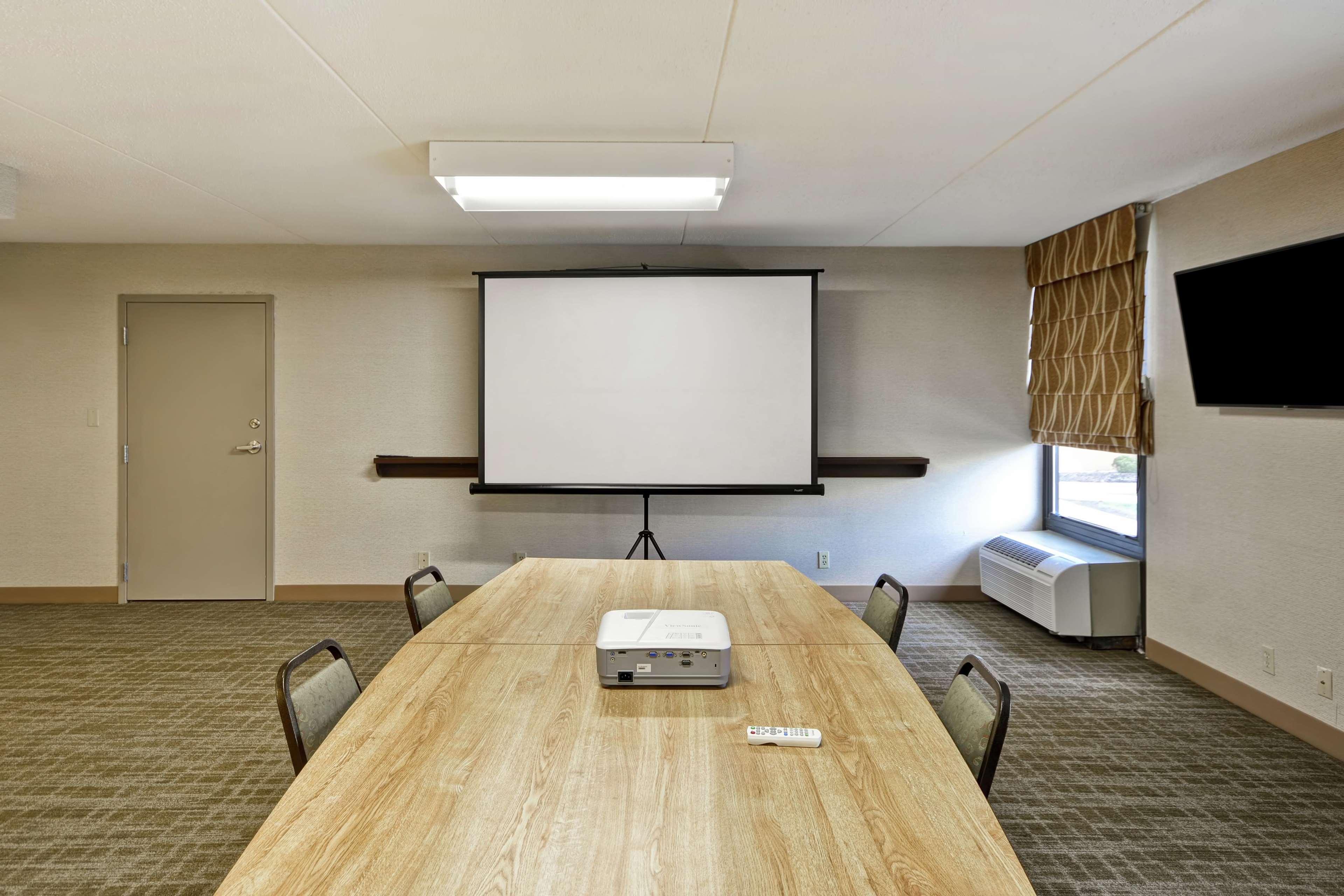 Hampton Inn Detroit Madison Heights South Troy Exteriör bild