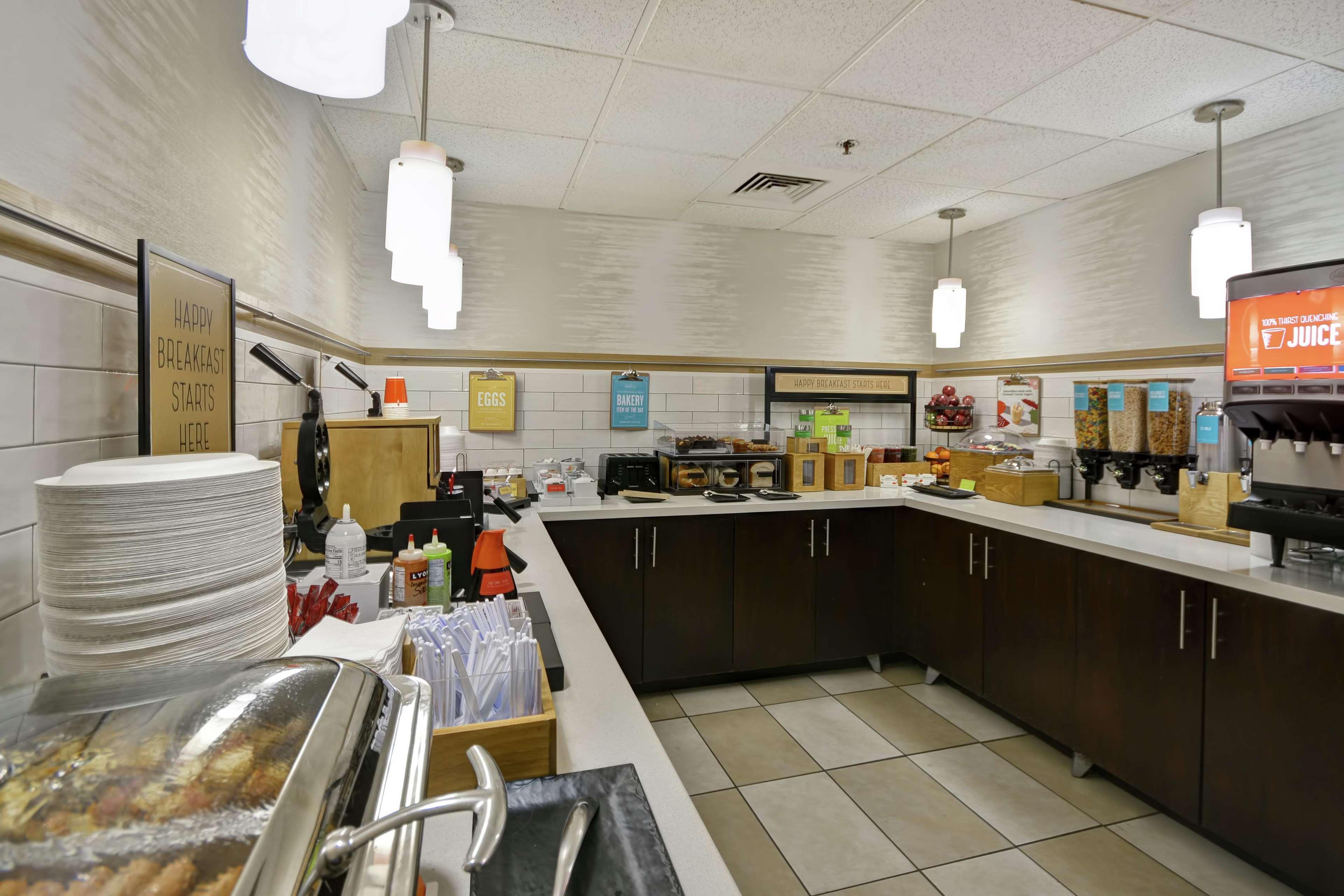 Hampton Inn Detroit Madison Heights South Troy Exteriör bild