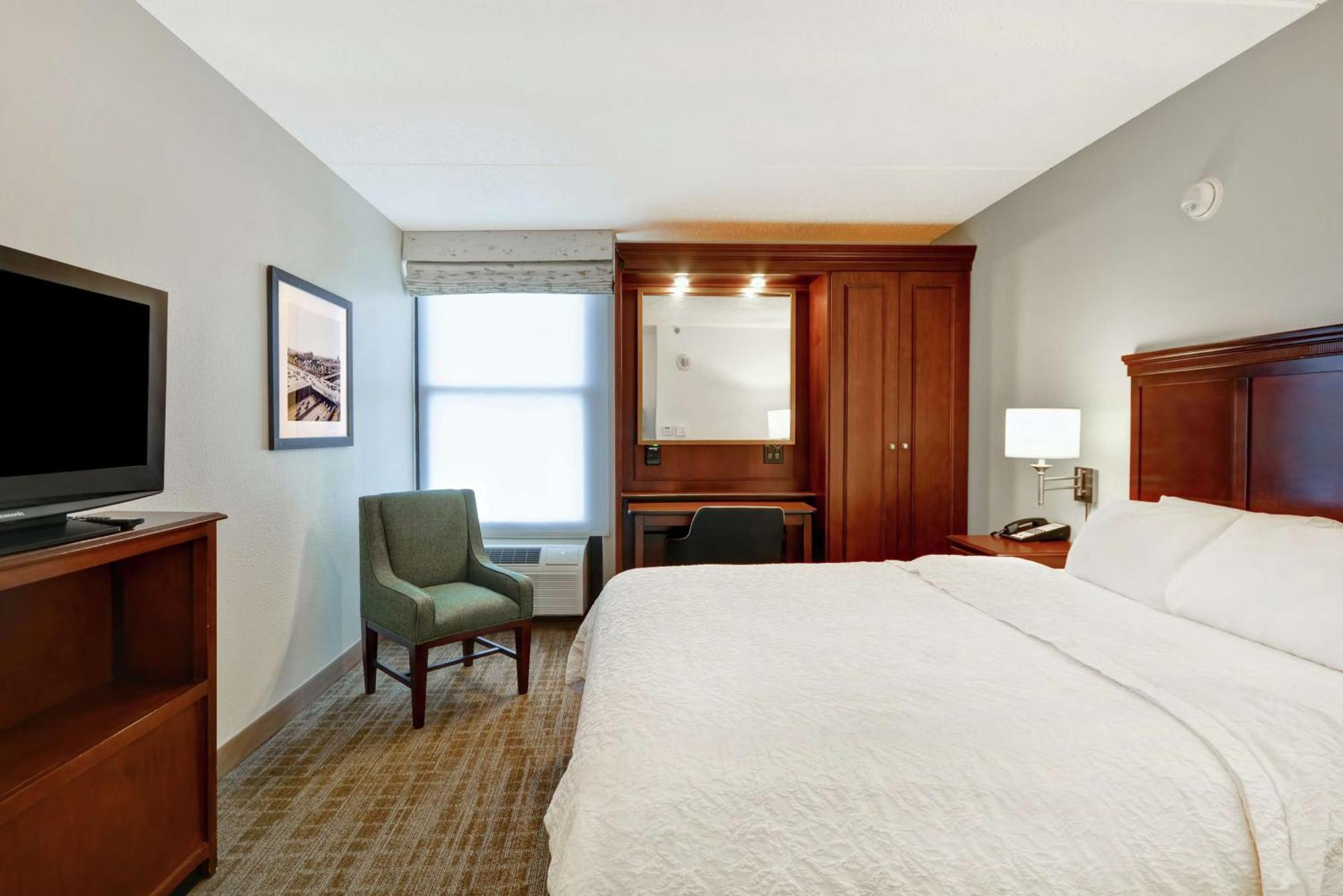 Hampton Inn Detroit Madison Heights South Troy Exteriör bild