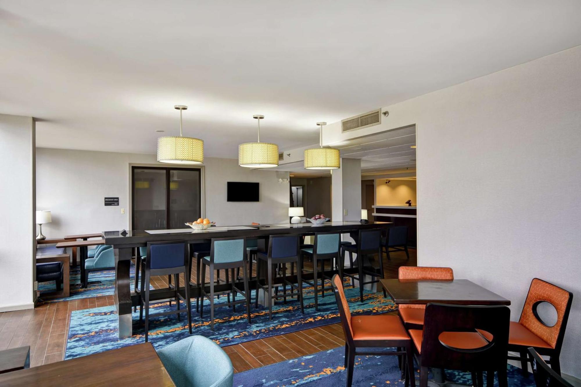 Hampton Inn Detroit Madison Heights South Troy Exteriör bild