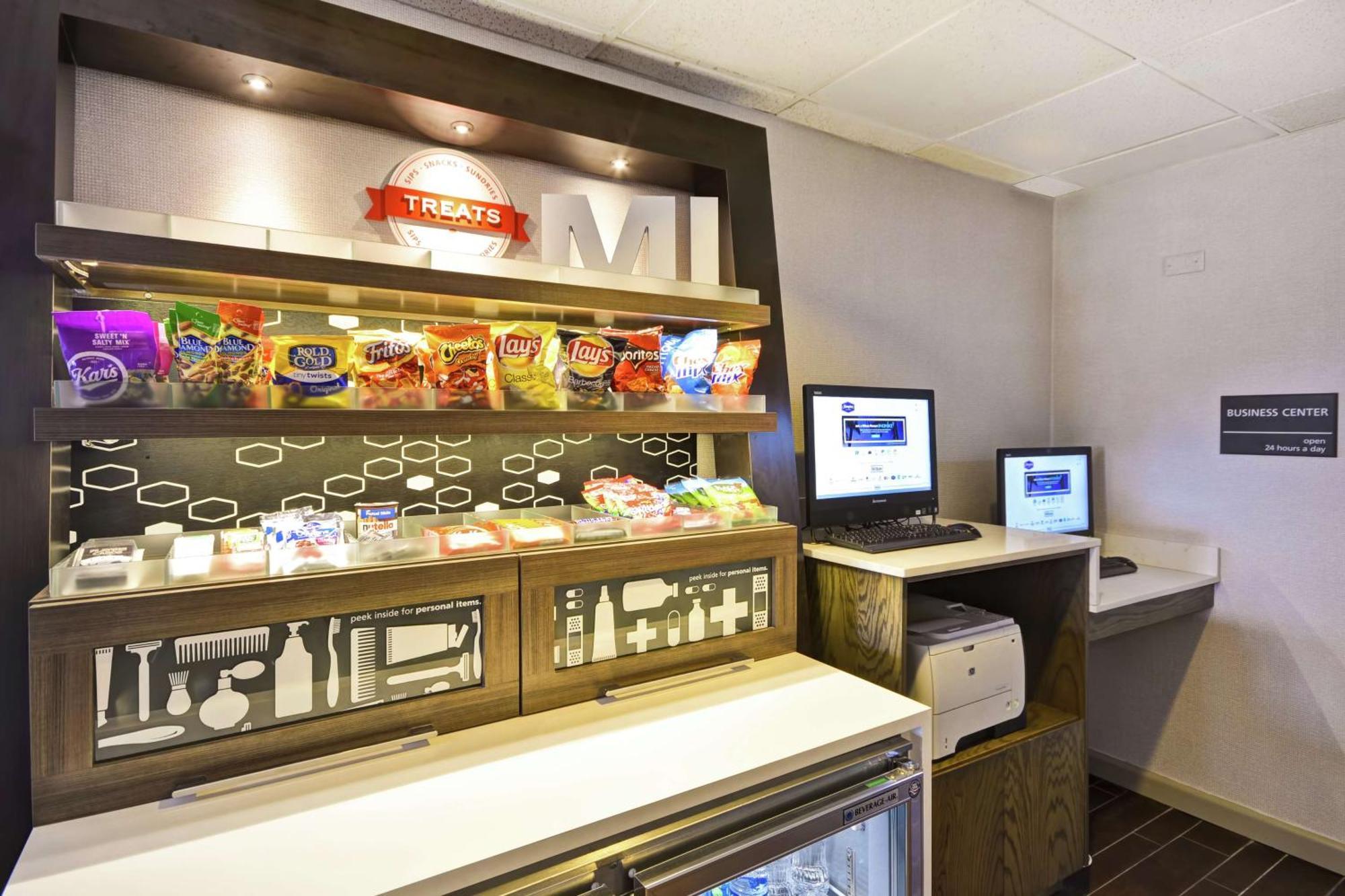Hampton Inn Detroit Madison Heights South Troy Exteriör bild