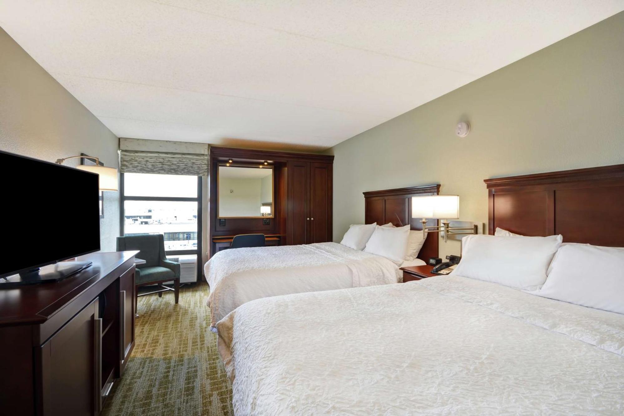 Hampton Inn Detroit Madison Heights South Troy Exteriör bild
