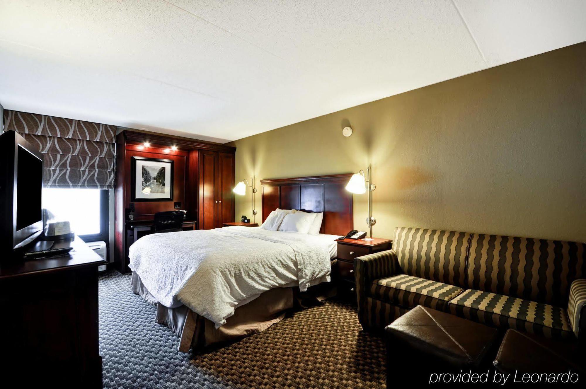 Hampton Inn Detroit Madison Heights South Troy Exteriör bild