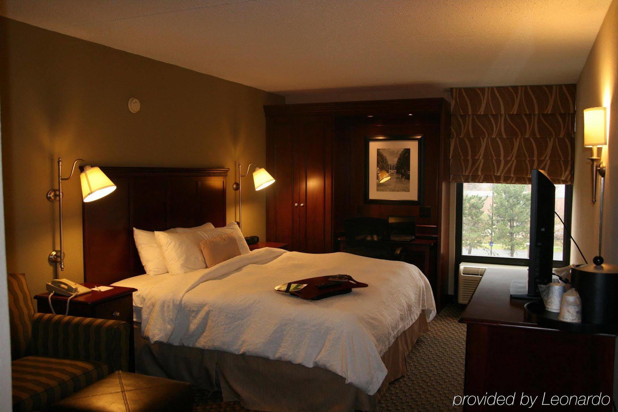 Hampton Inn Detroit Madison Heights South Troy Rum bild