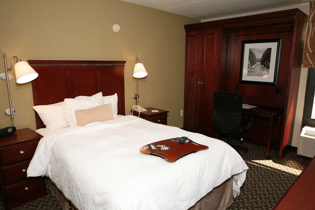 Hampton Inn Detroit Madison Heights South Troy Rum bild