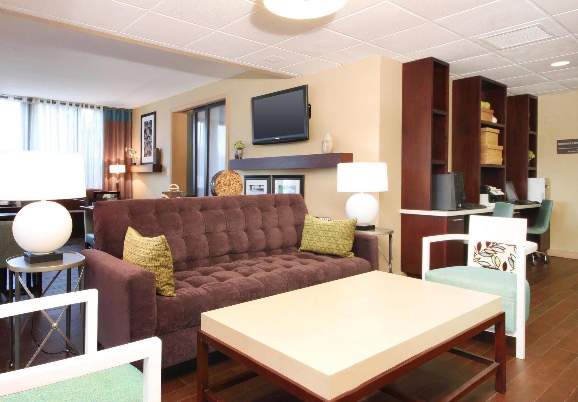 Hampton Inn Detroit Madison Heights South Troy Exteriör bild